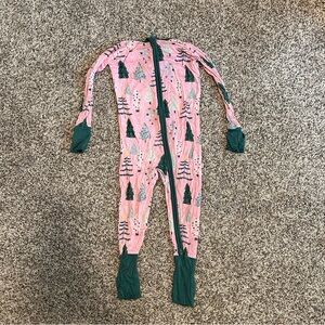 Pink Christmas tree little Sleepies